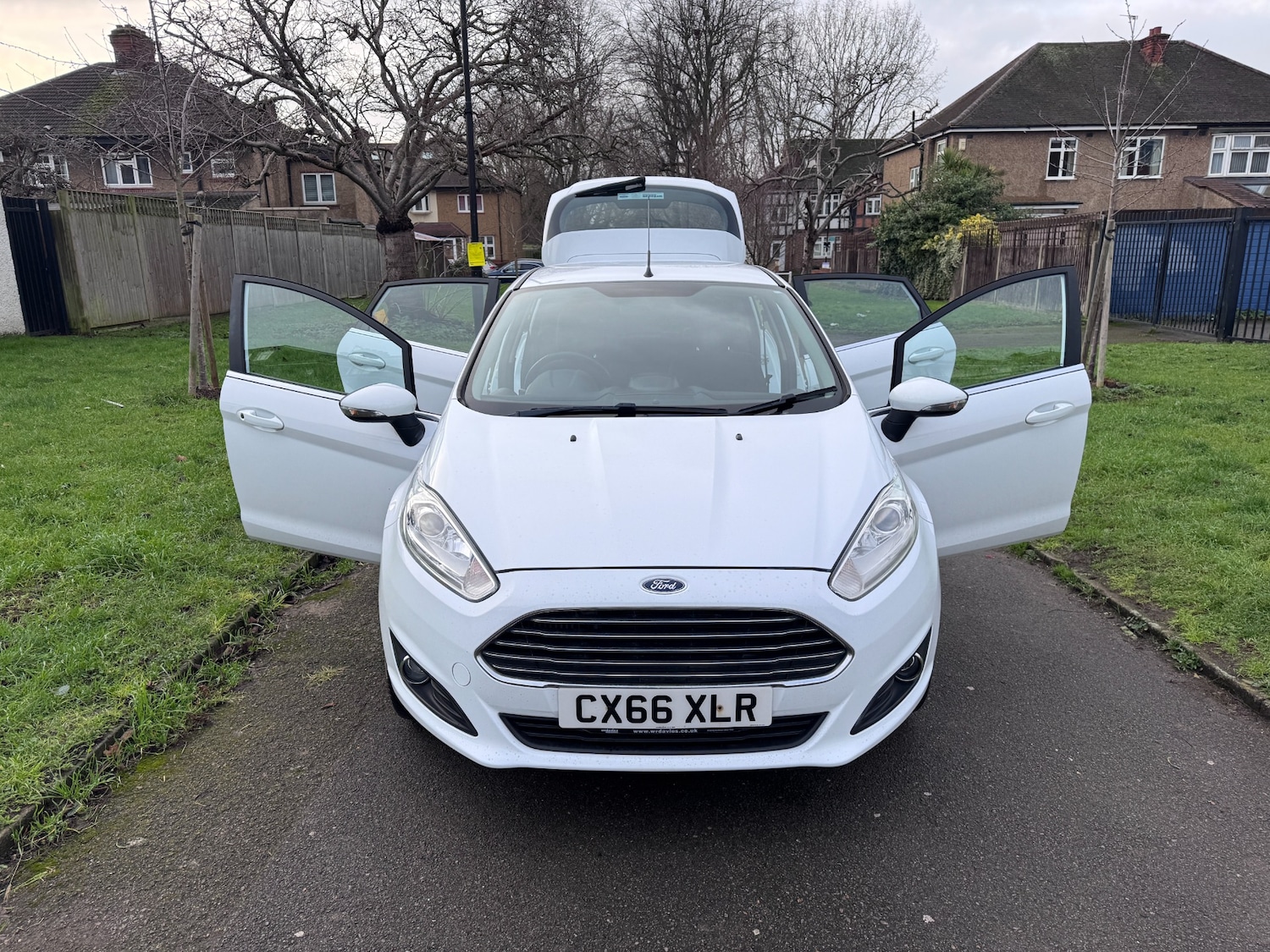 Used Ford Fiesta 2016 for sale - 77061878: Photo 34