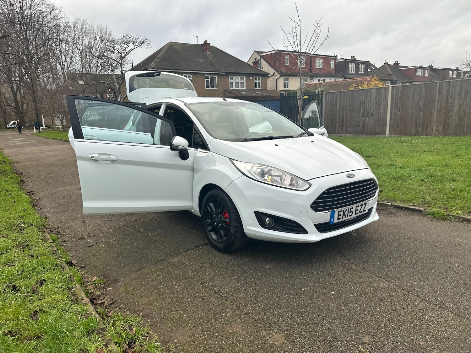 Used Ford Fiesta 2015 for sale - 76948555: Photo 30