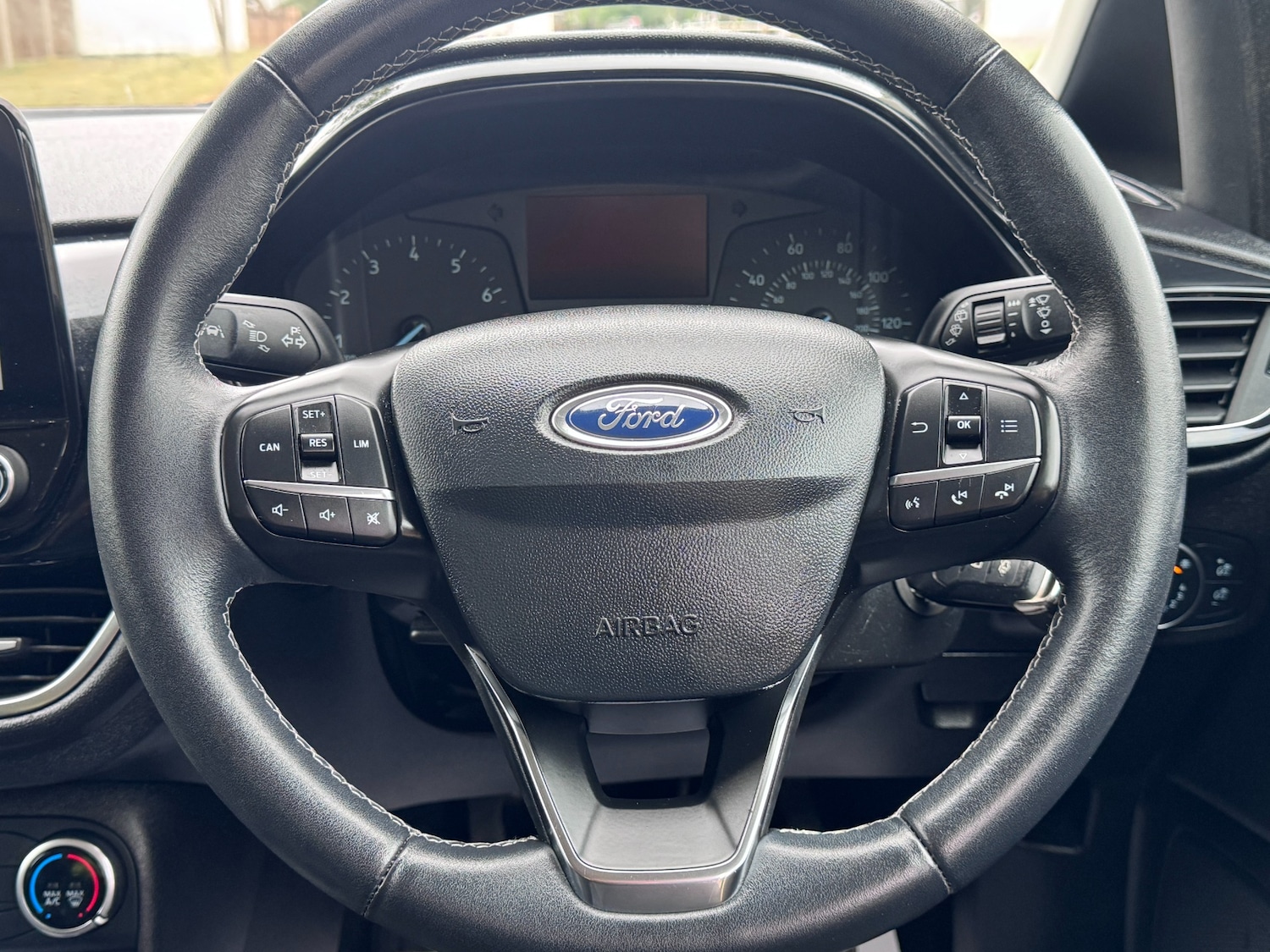 Vehicle 29