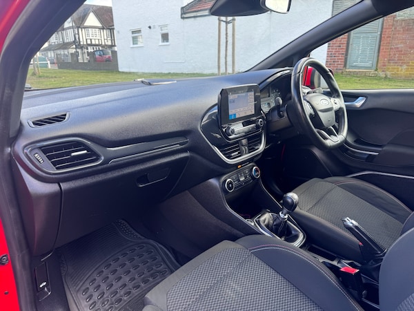 Used Ford Fiesta 2018 for sale - 74075293: Photo 16