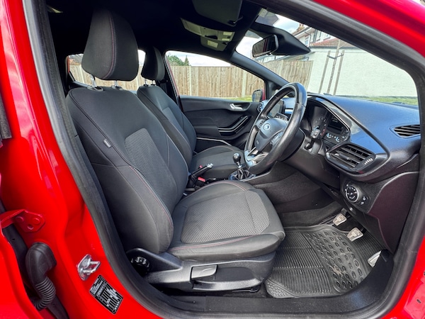 Used Ford Fiesta 2018 for sale - 74075293: Photo 17