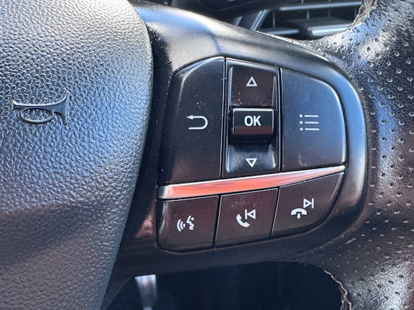 Used Ford Fiesta 2018 for sale - 74075293: Photo 38