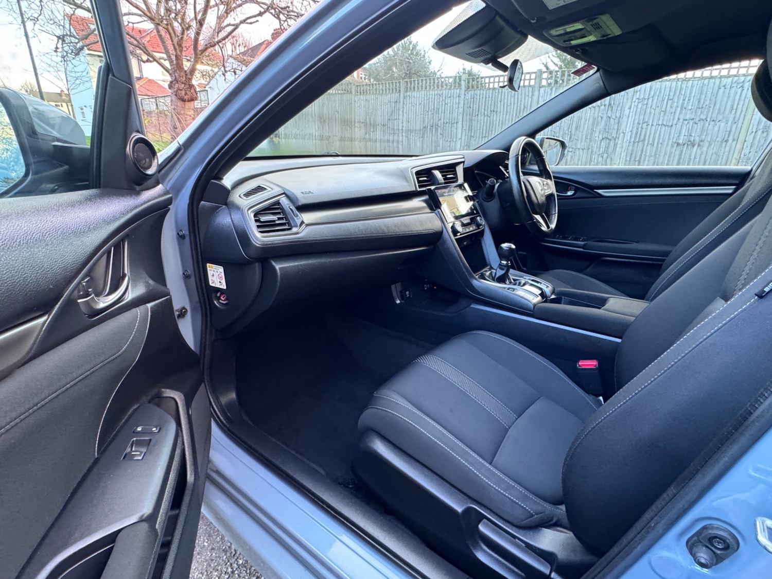 Used Honda Civic 2017 for sale - 77284117: Photo 16