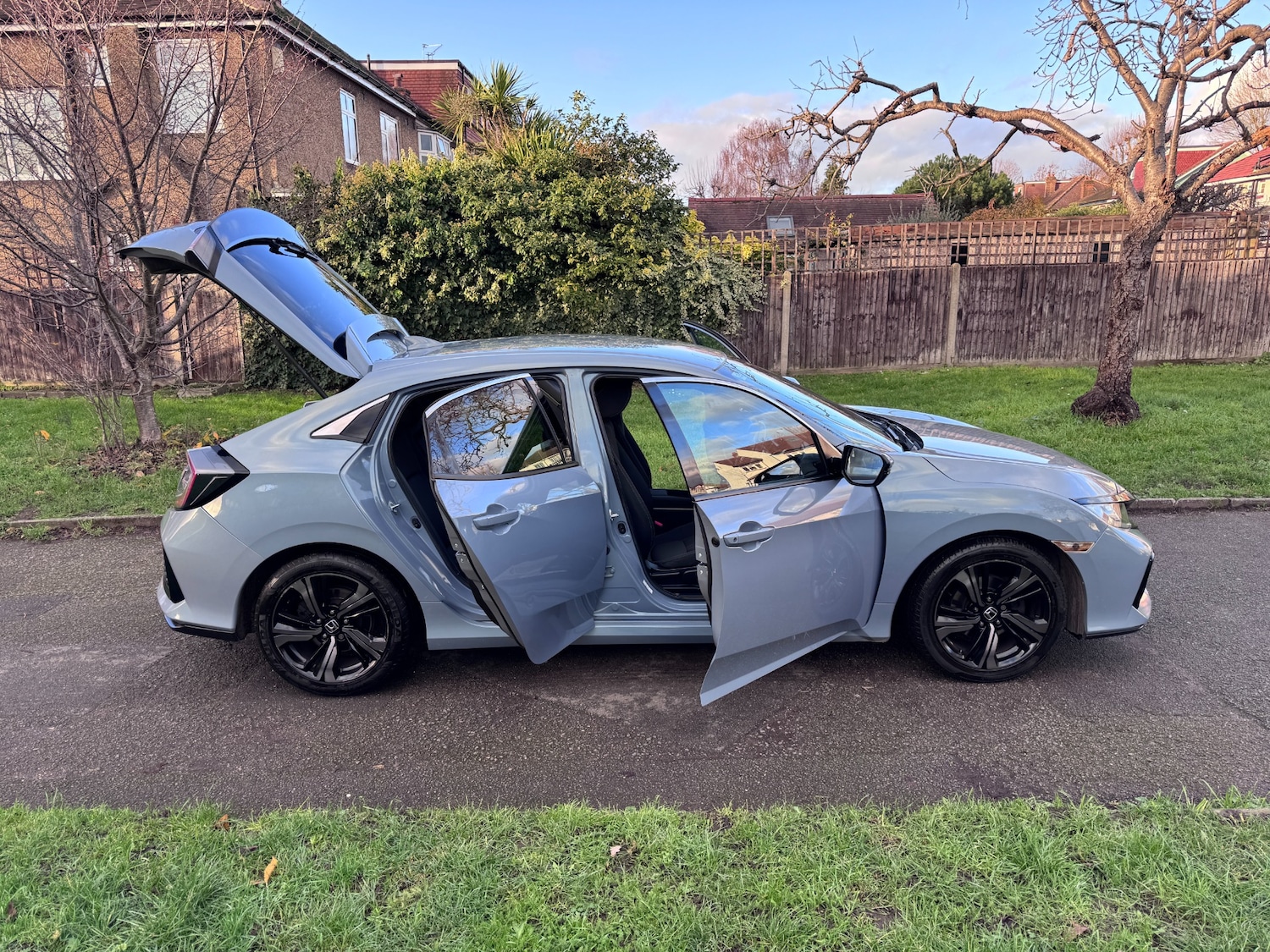 Used Honda Civic 2017 for sale - 77284117: Photo 26