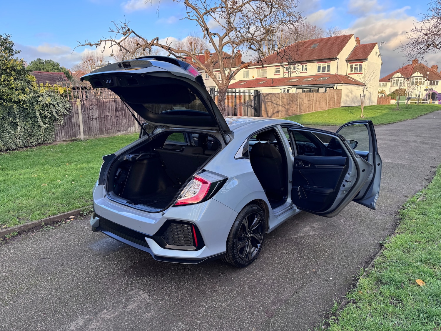 Used Honda Civic 2017 for sale - 77284117: Photo 27