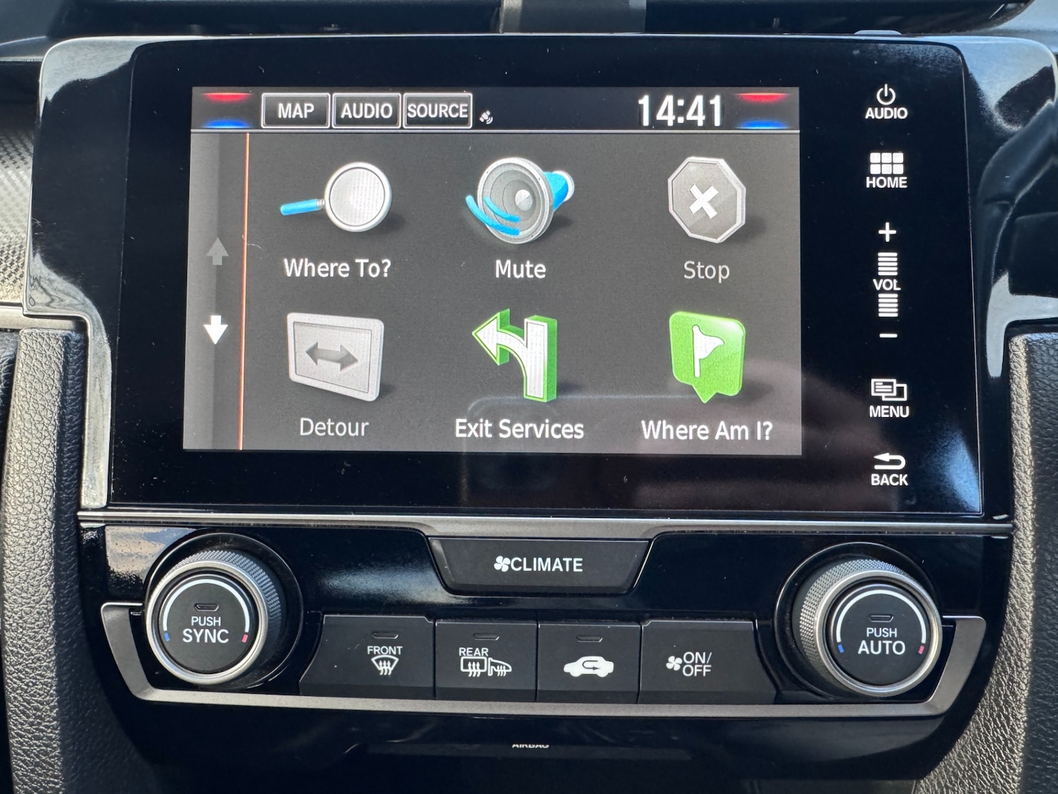 Used Honda Civic 2017 for sale - 77284117: Photo 48