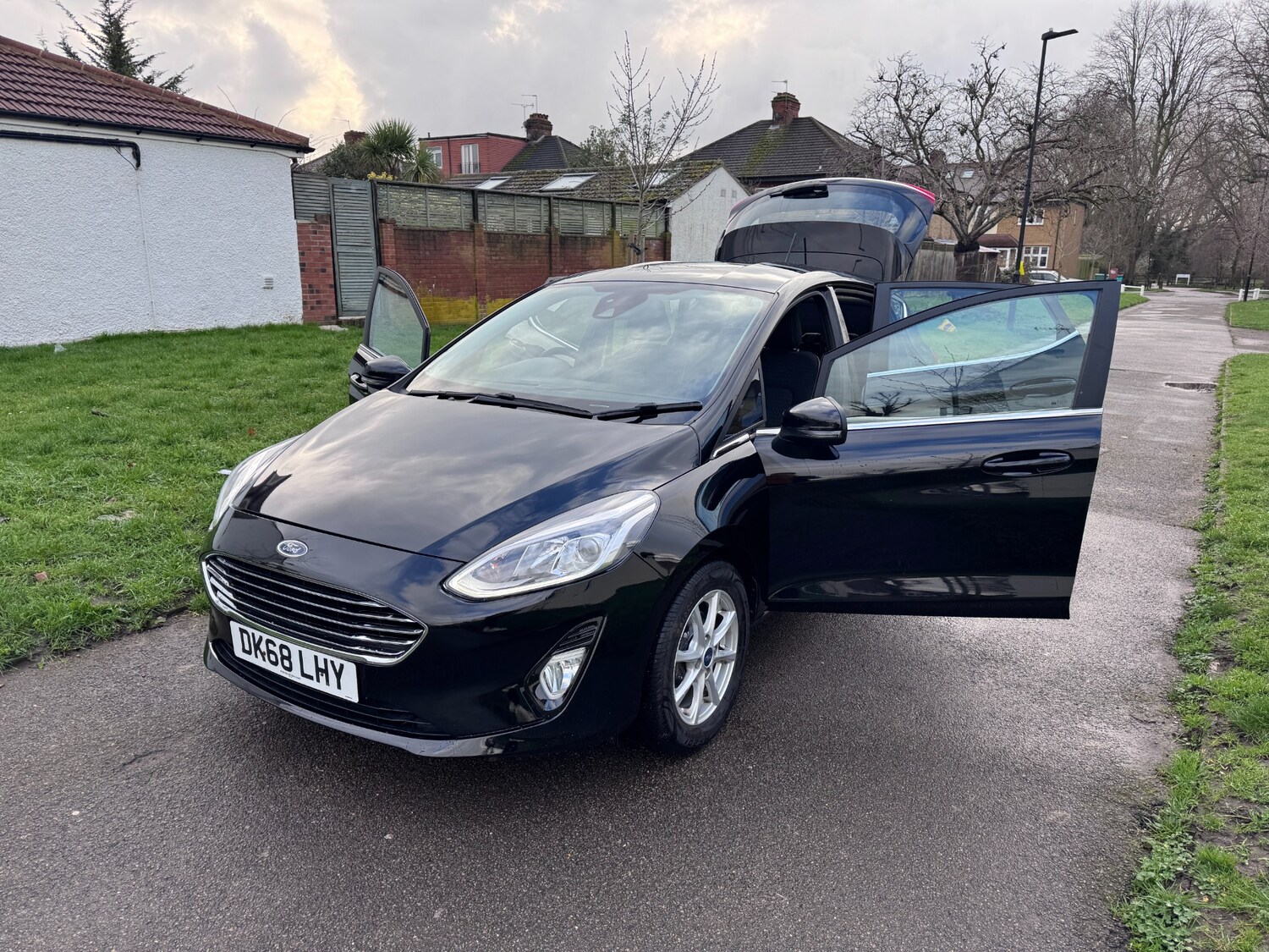 Used Ford Fiesta 2018 for sale - 77789672: Photo 30