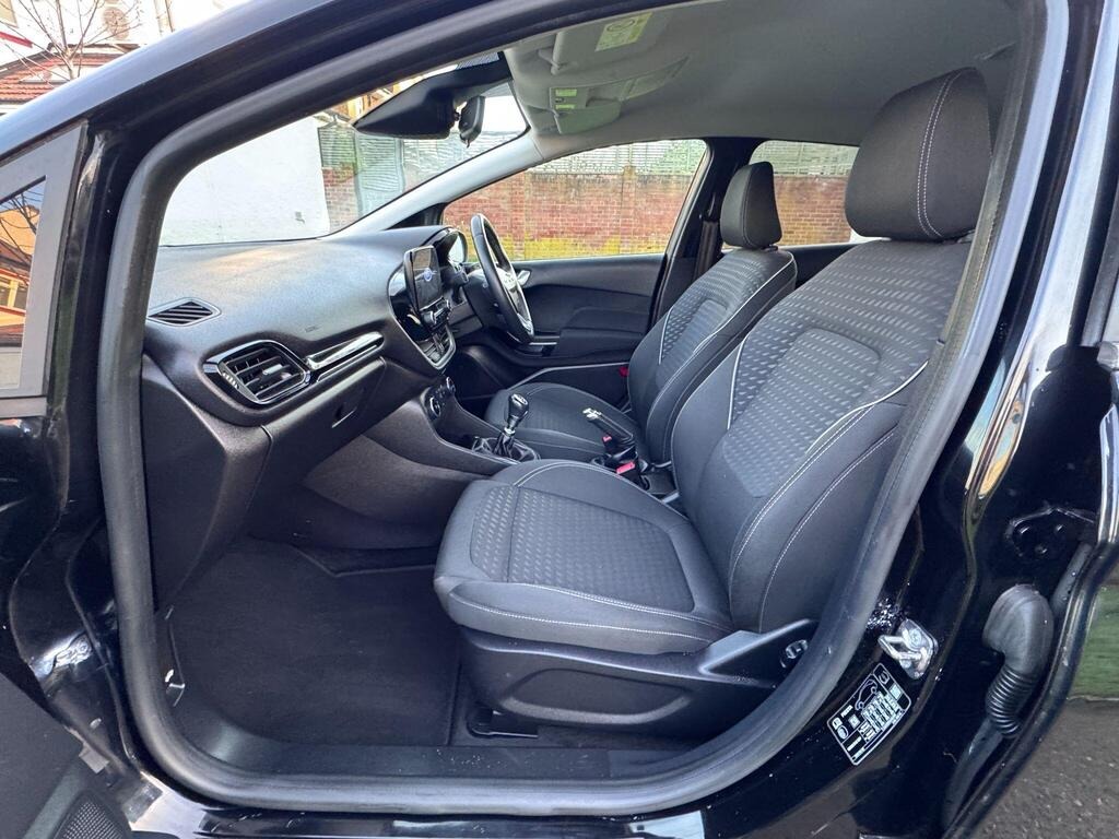 Used Ford Fiesta 2017 for sale - 76935732: Photo 25