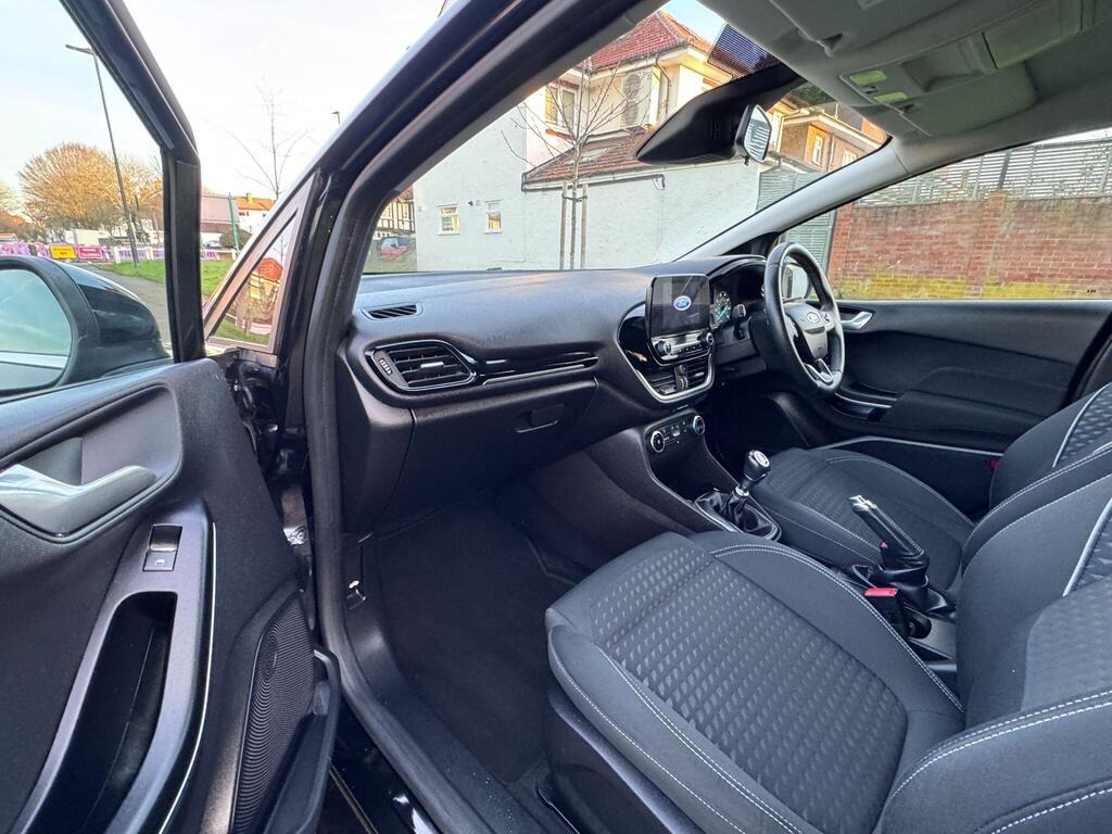 Used Ford Fiesta 2017 for sale - 76935732: Photo 26