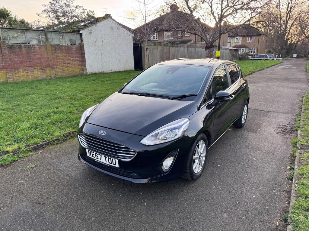 Used Ford Fiesta 2017 for sale - 76935732: Photo 3