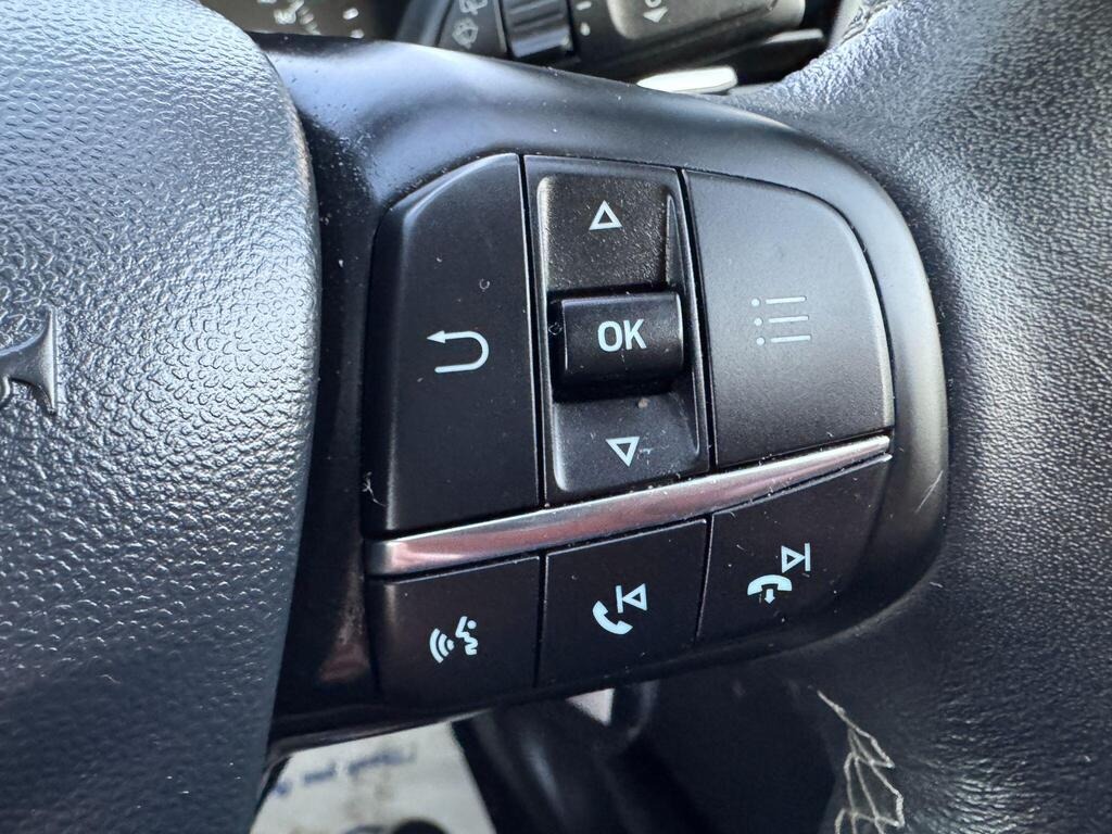 Used Ford Fiesta 2017 for sale - 76935732: Photo 38