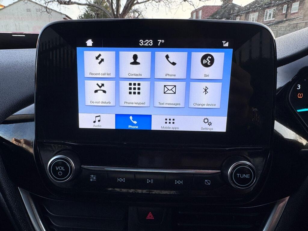 Used Ford Fiesta 2017 for sale - 76935732: Photo 41