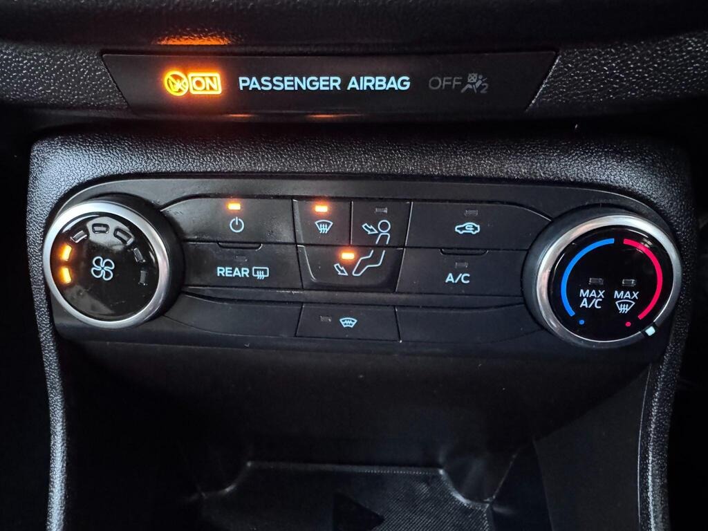 Used Ford Fiesta 2017 for sale - 76935732: Photo 45