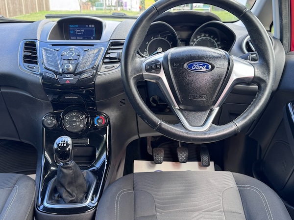 Used Ford Fiesta 2016 for sale - 74840747: Photo 38