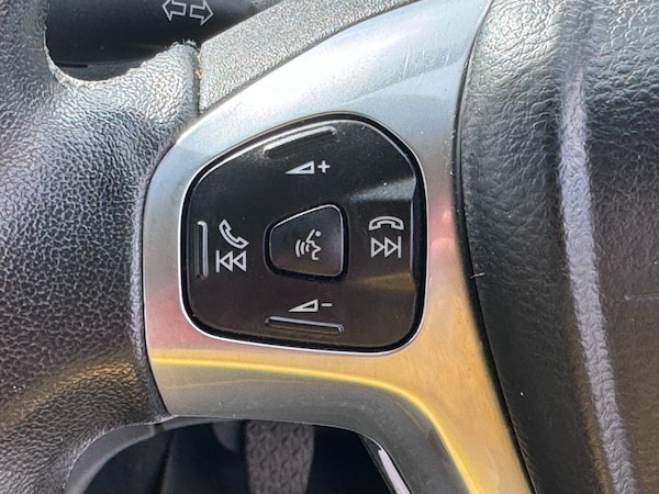 Used Ford Fiesta 2016 for sale - 74840747: Photo 48