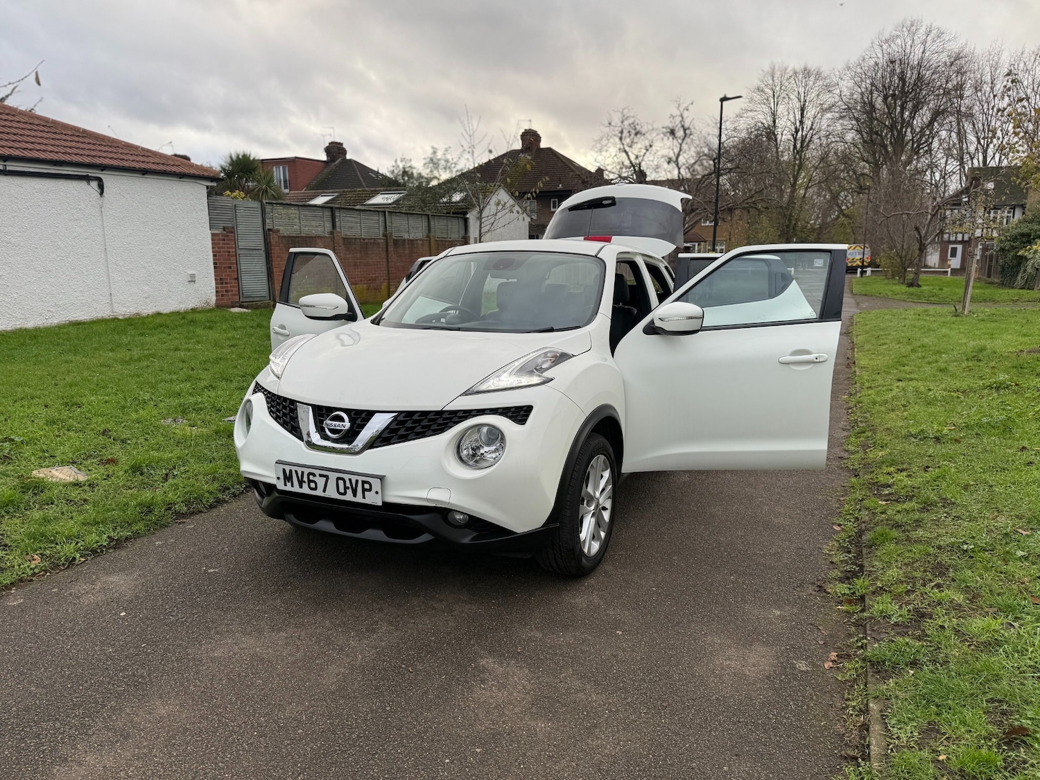 Used Nissan Juke 2017 for sale - 76750209: Photo 24