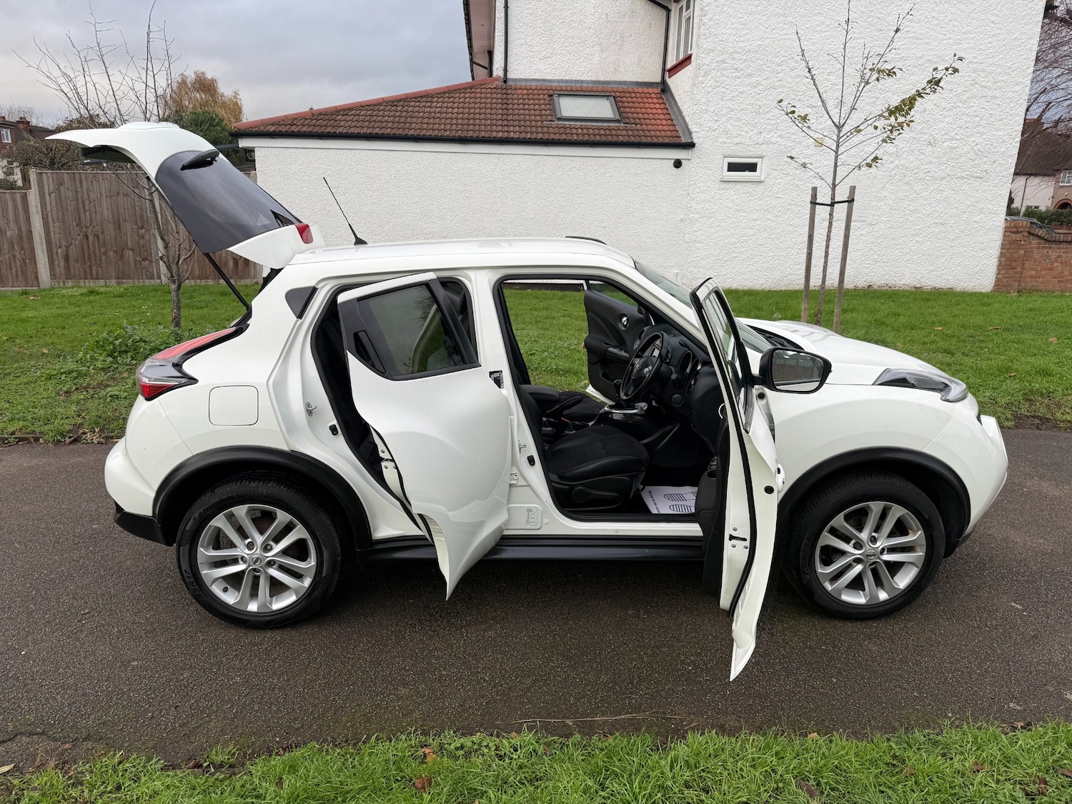 Used Nissan Juke 2017 for sale - 76750209: Photo 25