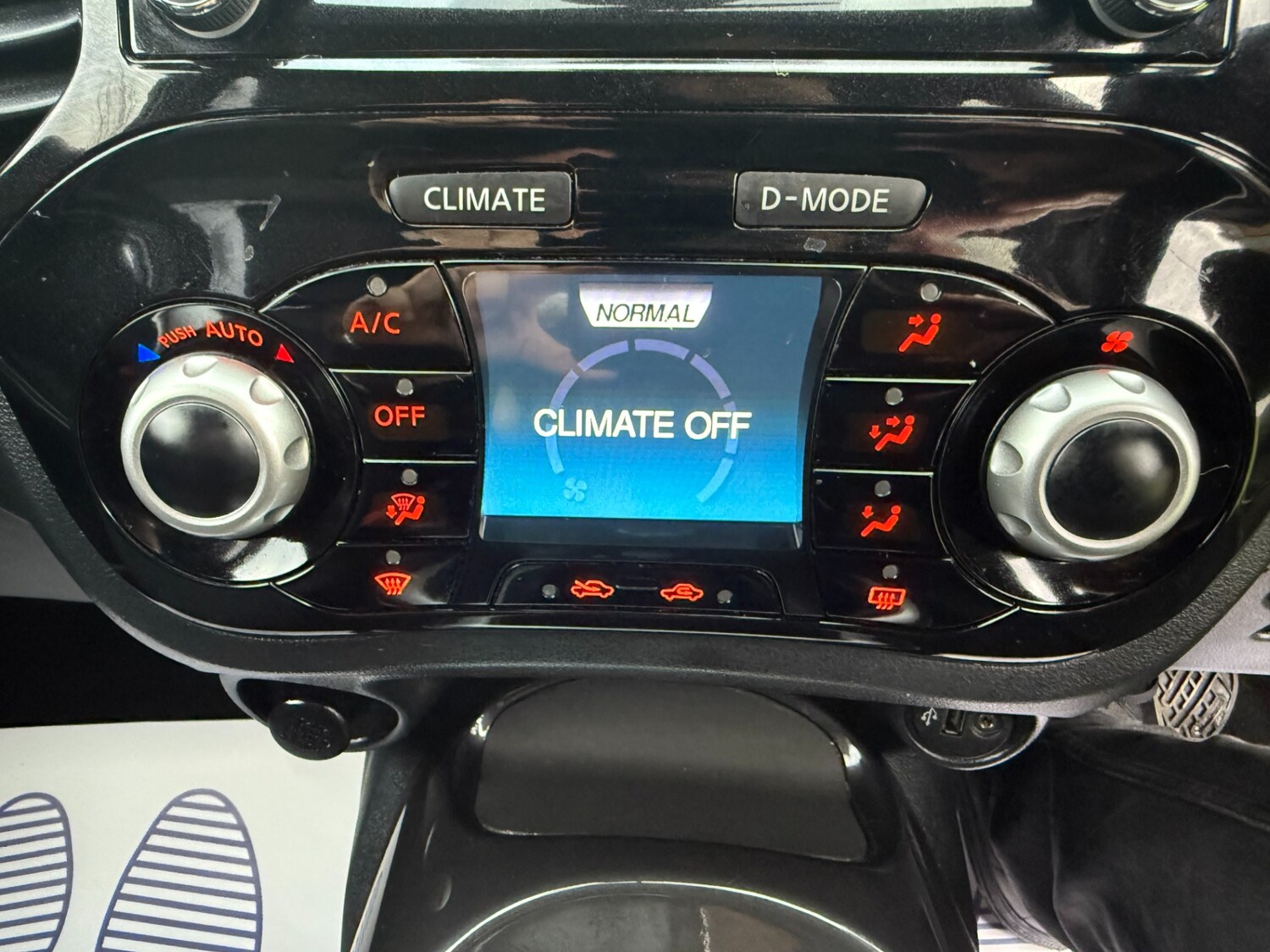 Used Nissan Juke 2017 for sale - 76750209: Photo 31