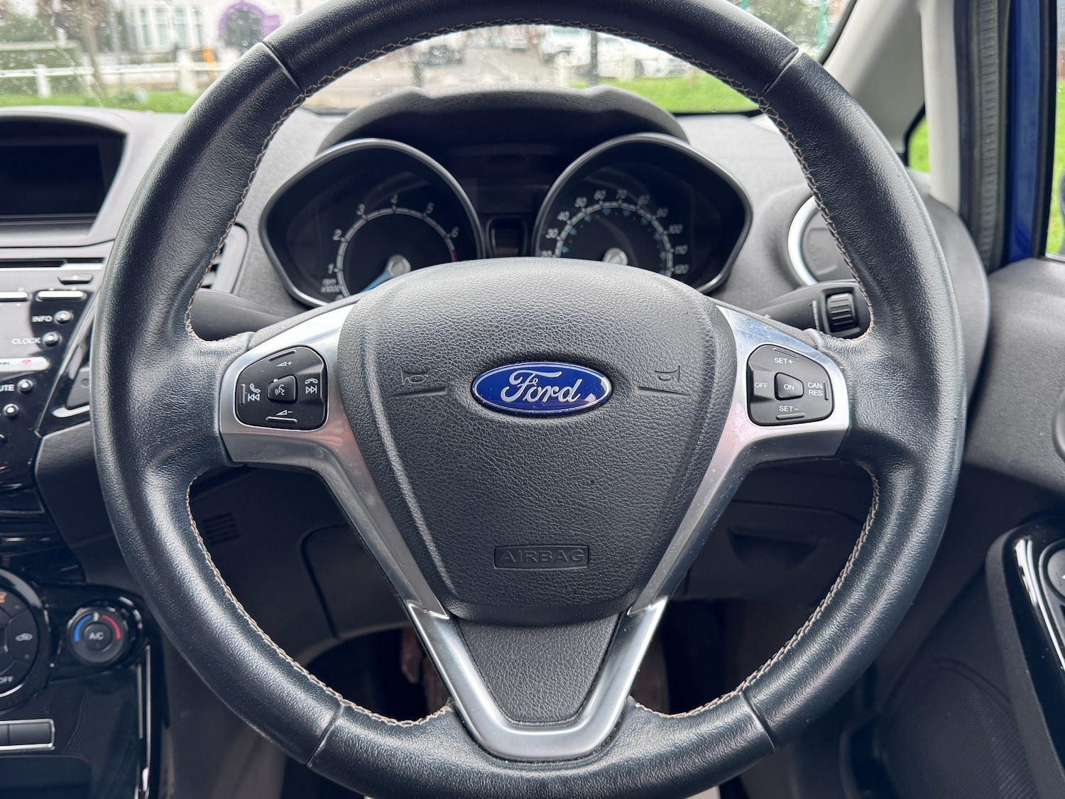 Used Ford Fiesta 2017 for sale - 77622221: Photo 46