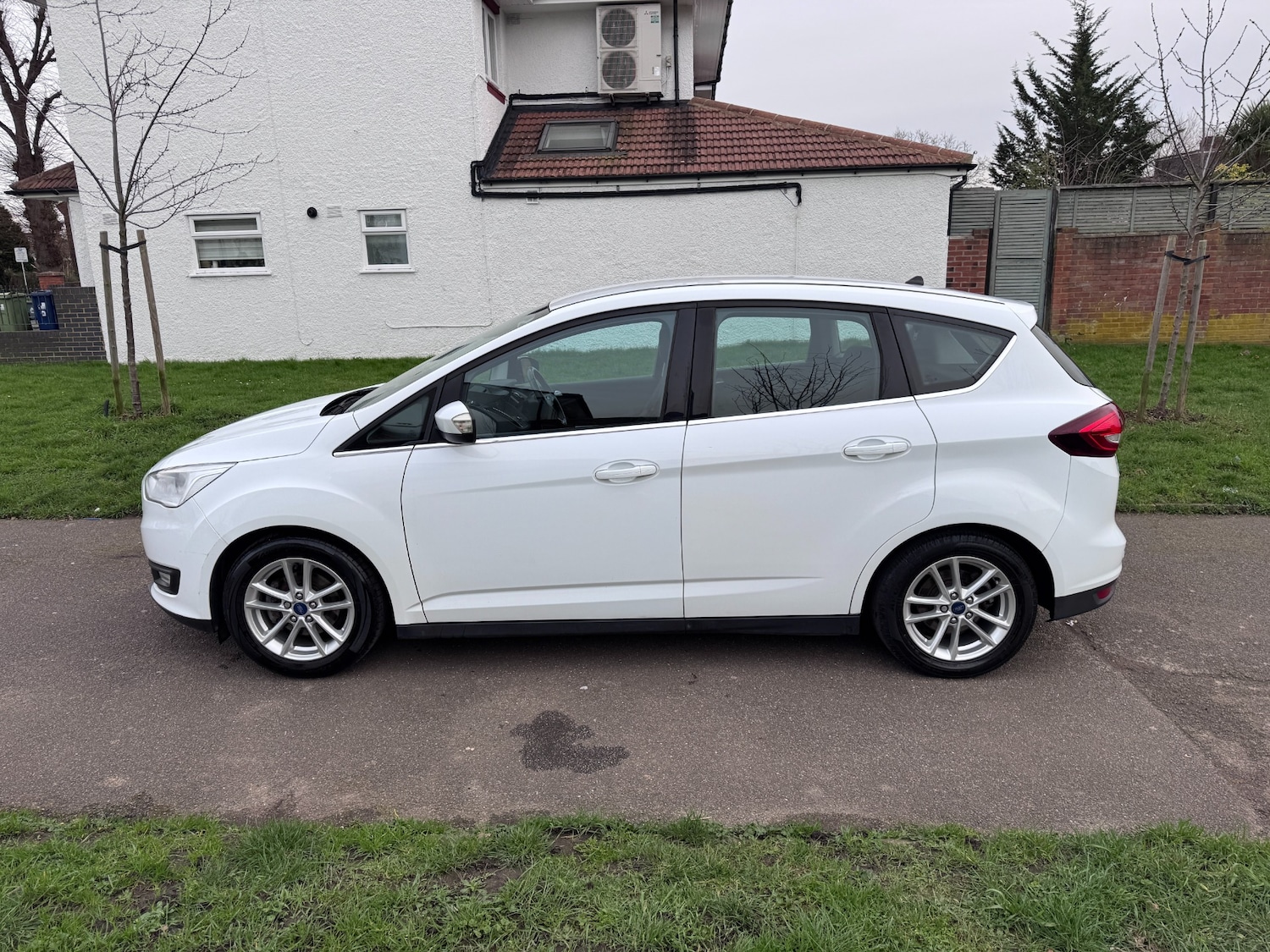 Used Ford C-Max 2018 for sale - 77607398: Photo 6
