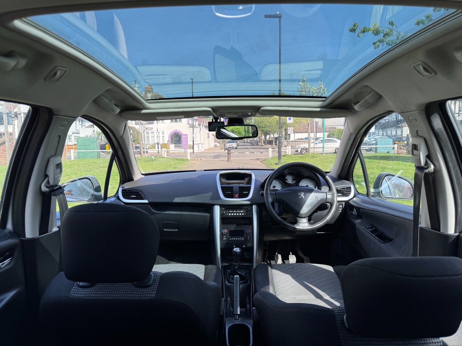 Used Peugeot 207 2009 for sale - 78165960: Photo 13