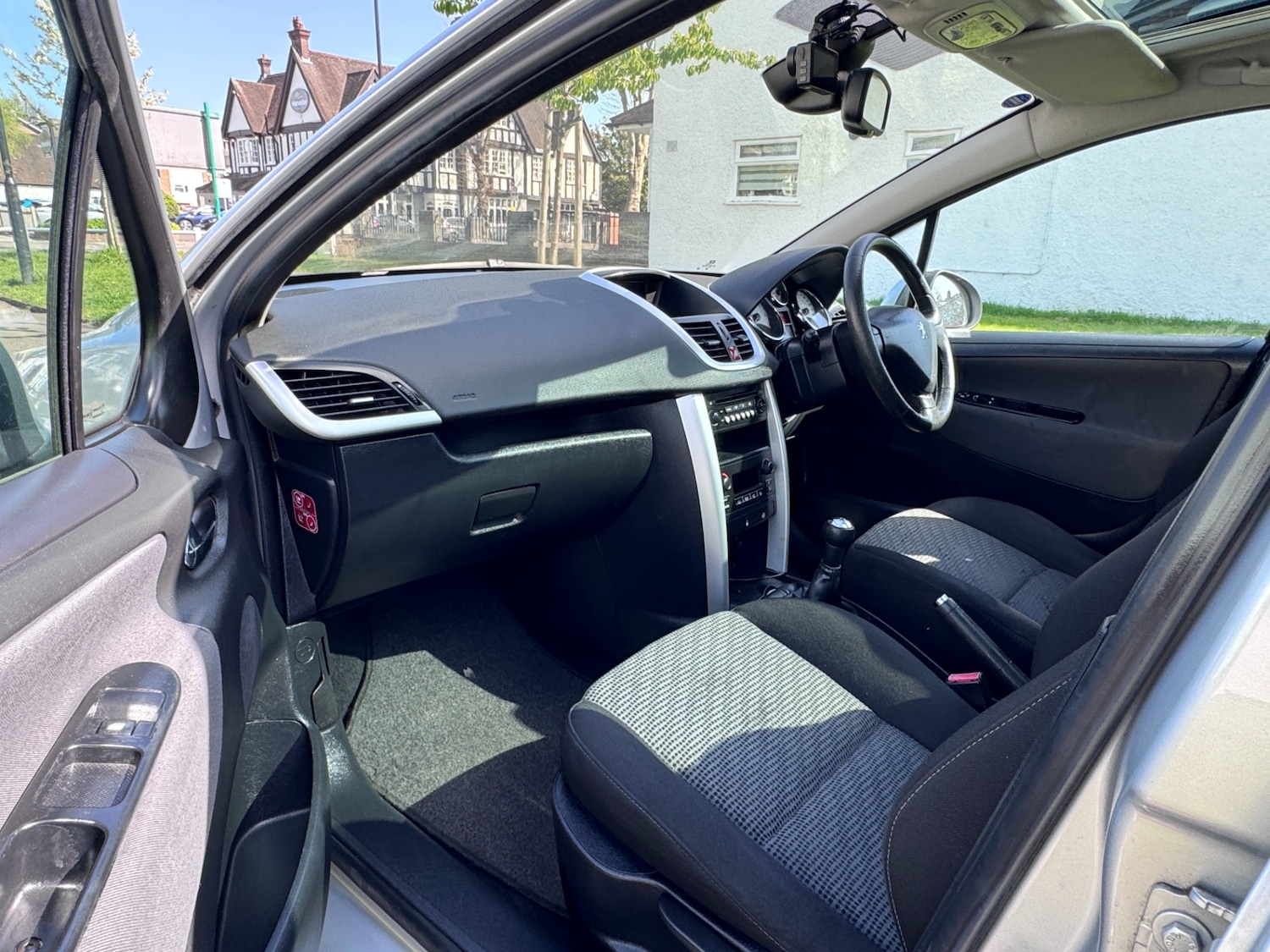 Used Peugeot 207 2009 for sale - 78165960: Photo 16