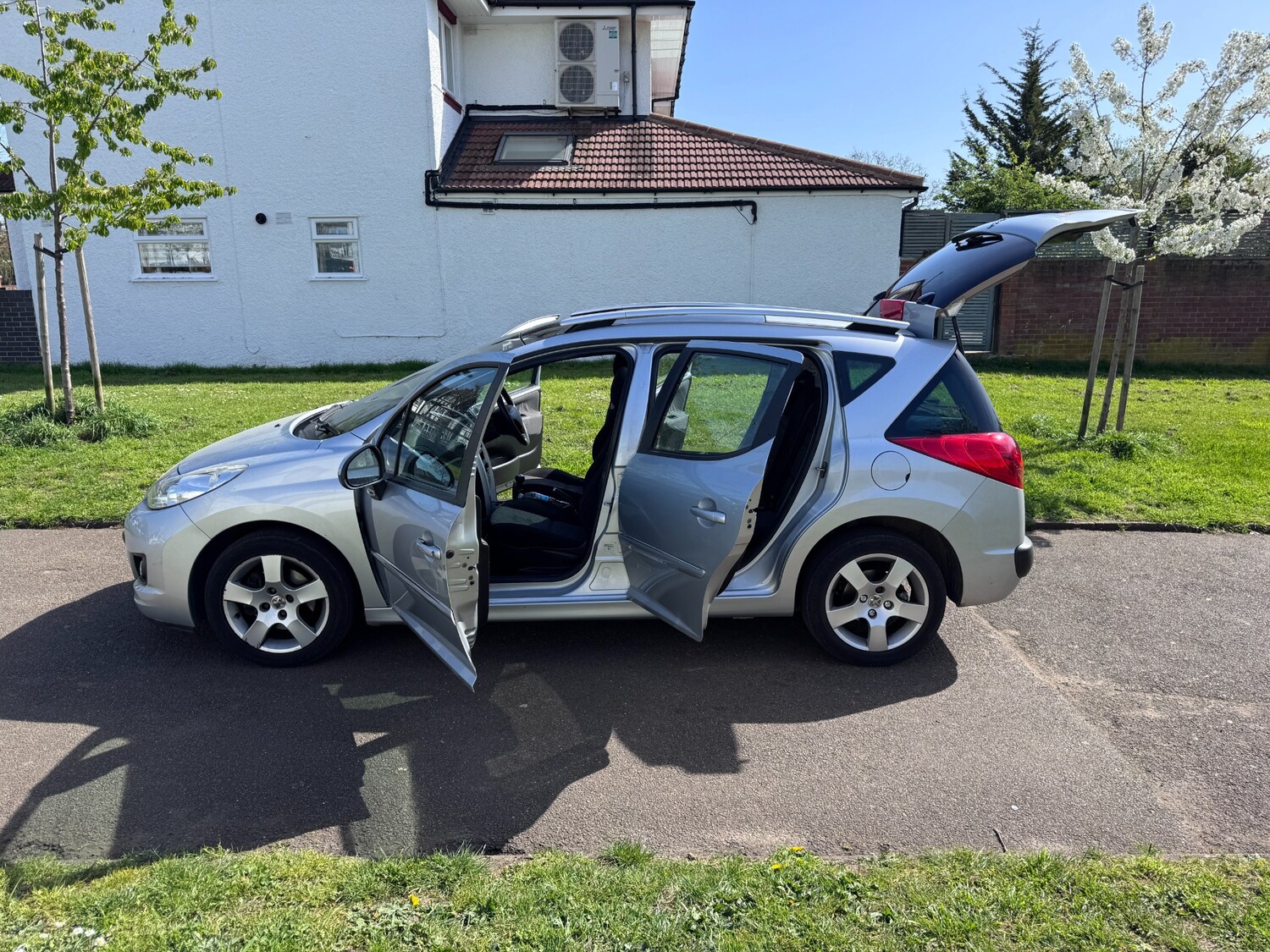 Used Peugeot 207 2009 for sale - 78165960: Photo 26
