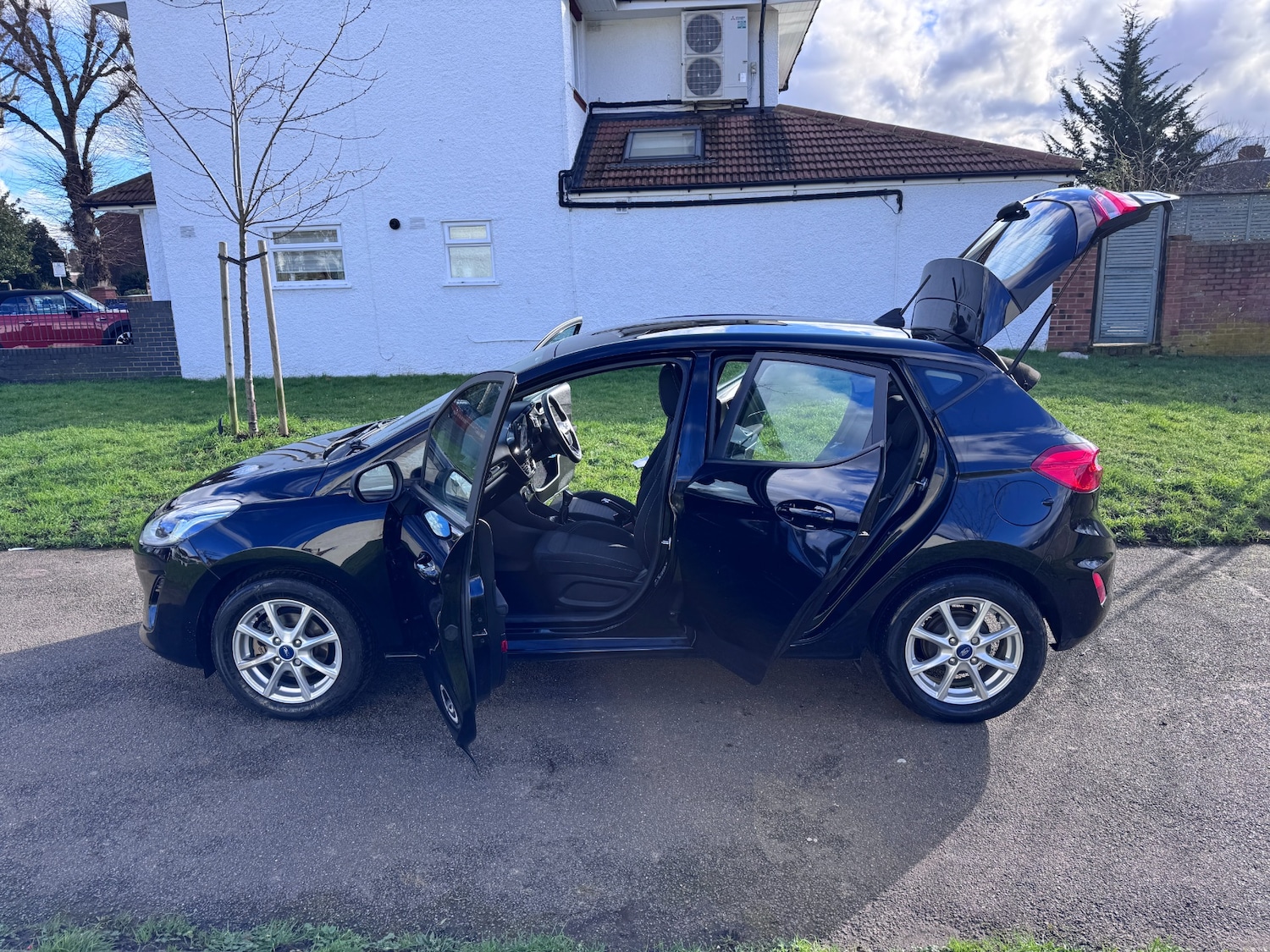 Used Ford Fiesta 2019 for sale - 77476714: Photo 30