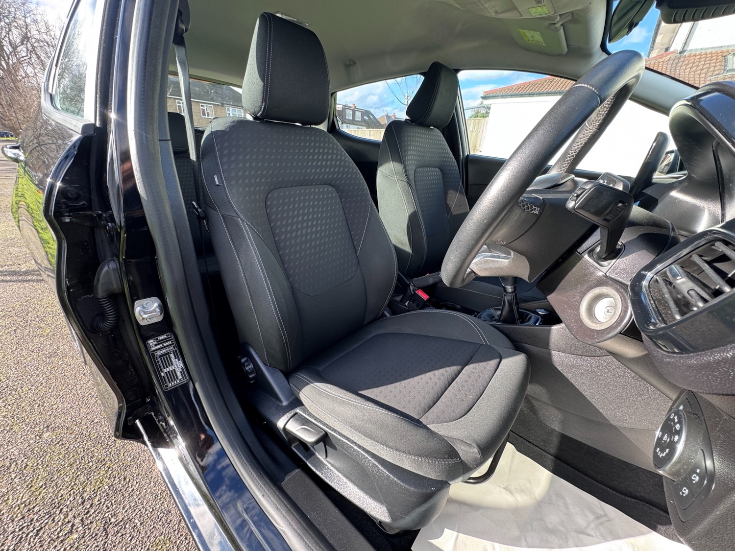 Used Ford Fiesta 2019 for sale - 77476714: Photo 38