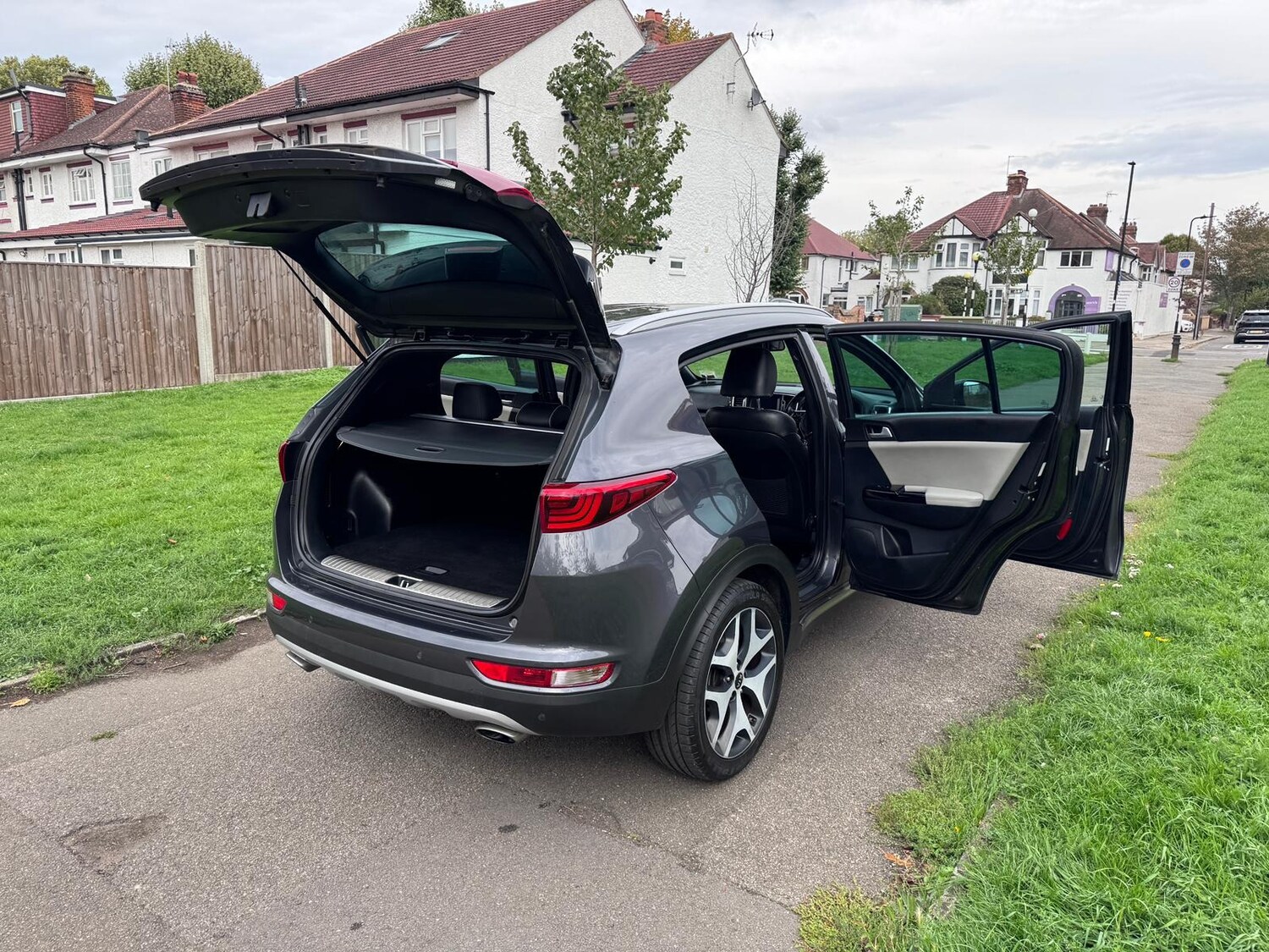 Used Kia Sportage 2017 for sale - 76027947: Photo 37