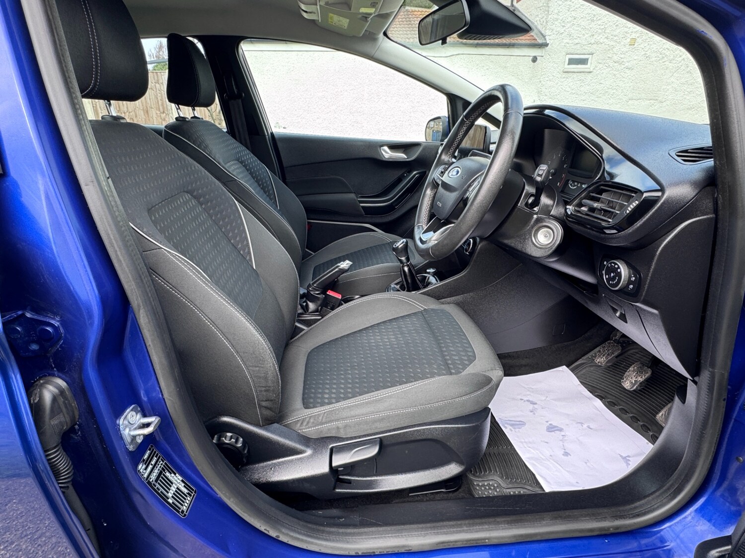 Used Ford Fiesta 2017 for sale - 77790032: Photo 42