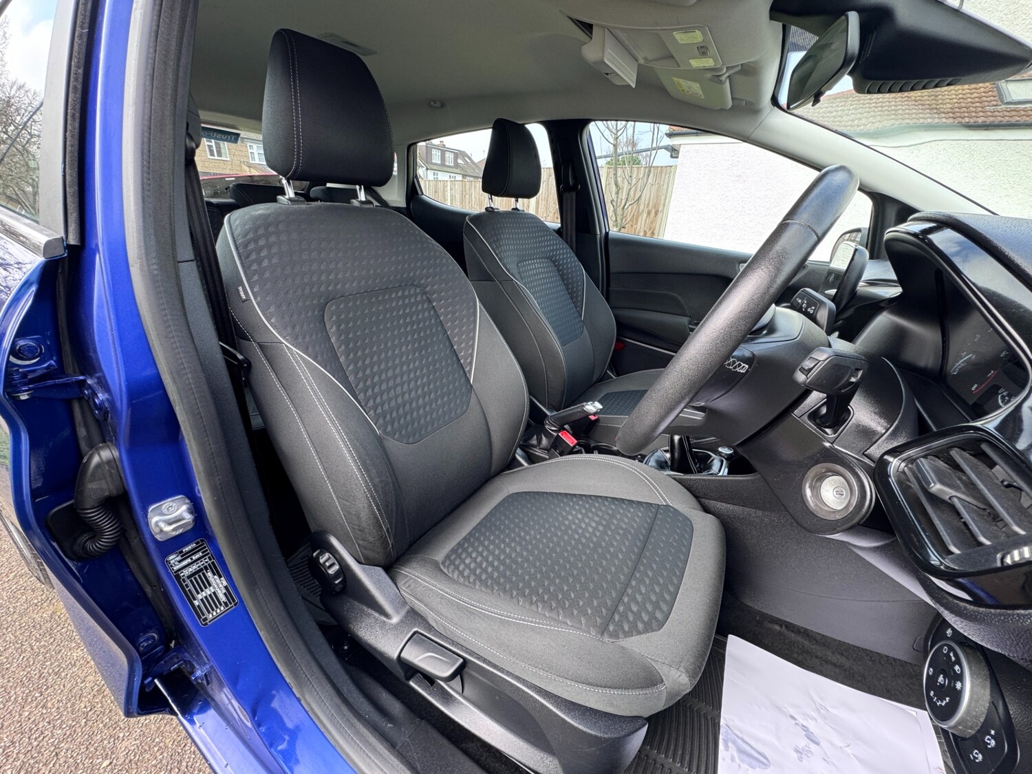 Used Ford Fiesta 2017 for sale - 77790032: Photo 43