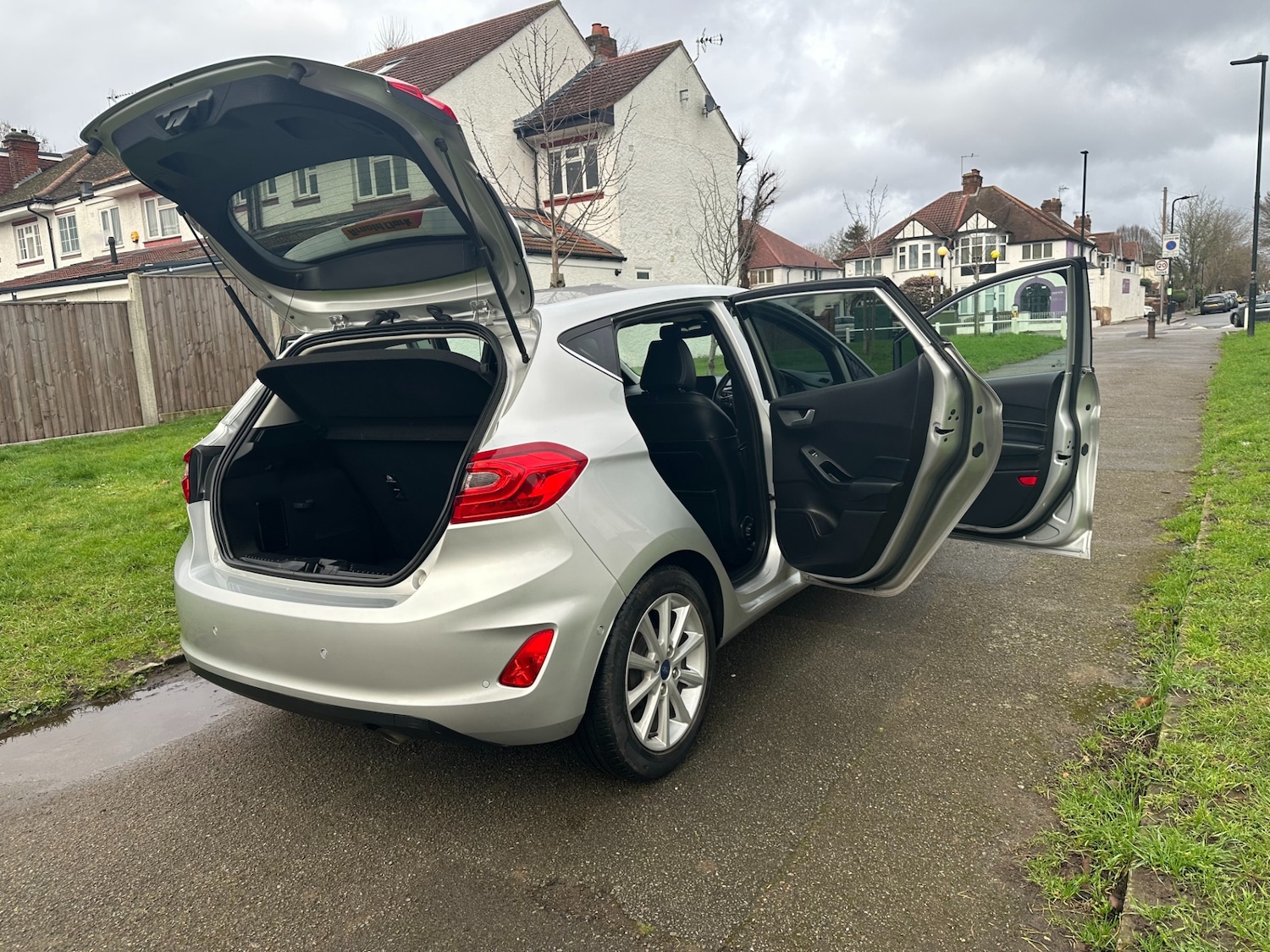 Used Ford Fiesta 2020 for sale - 77476966: Photo 40