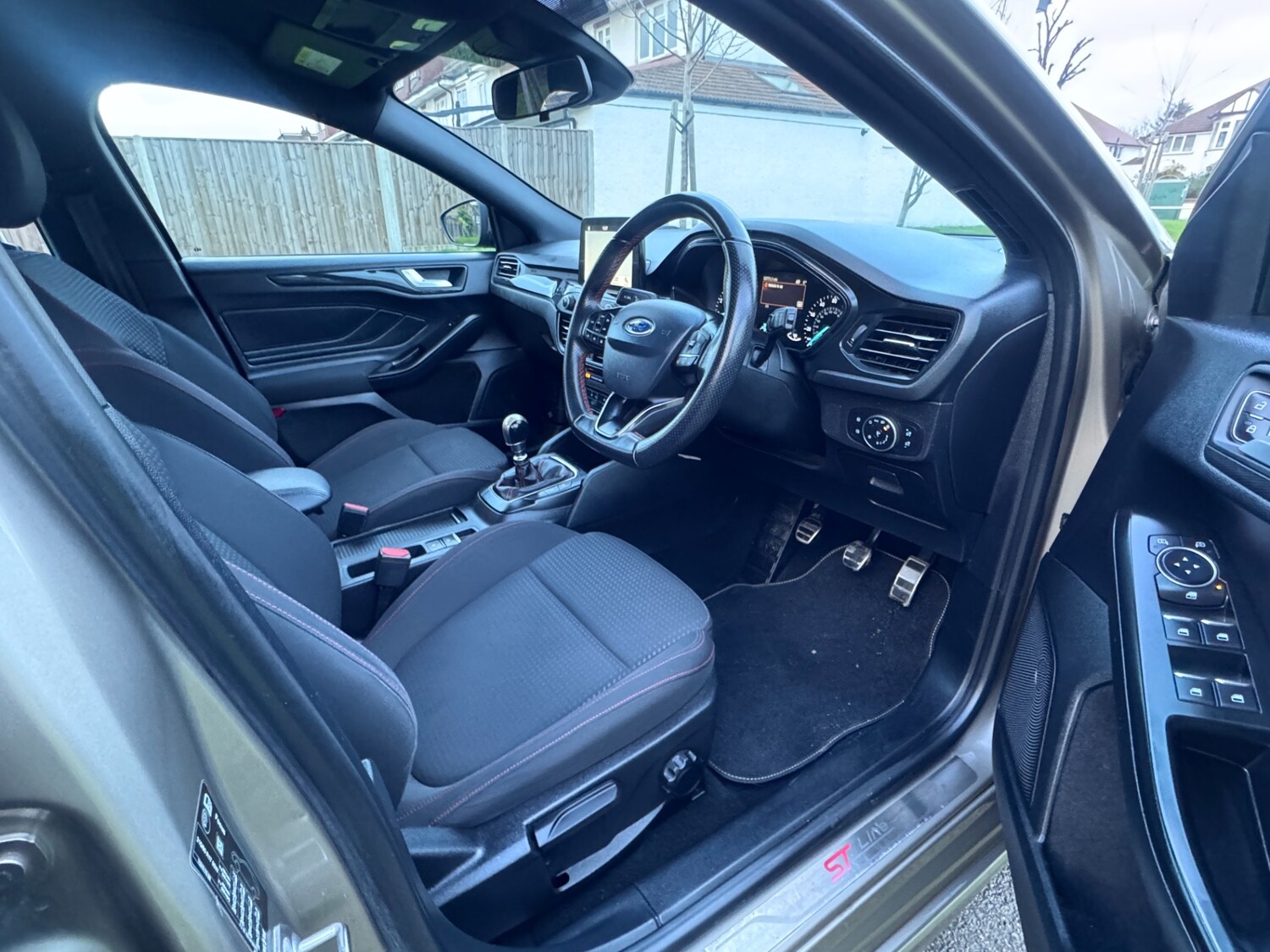 Used Ford Focus 2018 for sale - 77012429: Photo 18