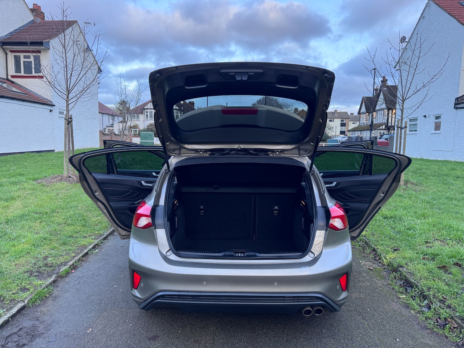 Used Ford Focus 2018 for sale - 77012429: Photo 32