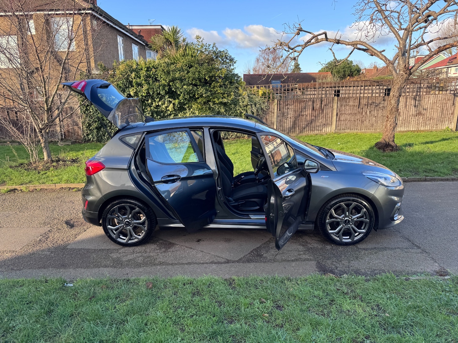 Used Ford Fiesta 2019 for sale - 77062161: Photo 32