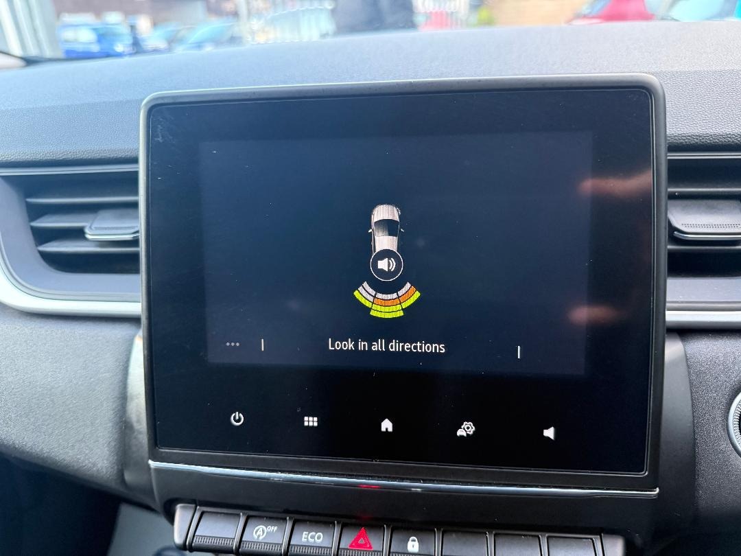 Used Renault Captur 2021 for sale - 76892596: Photo 12