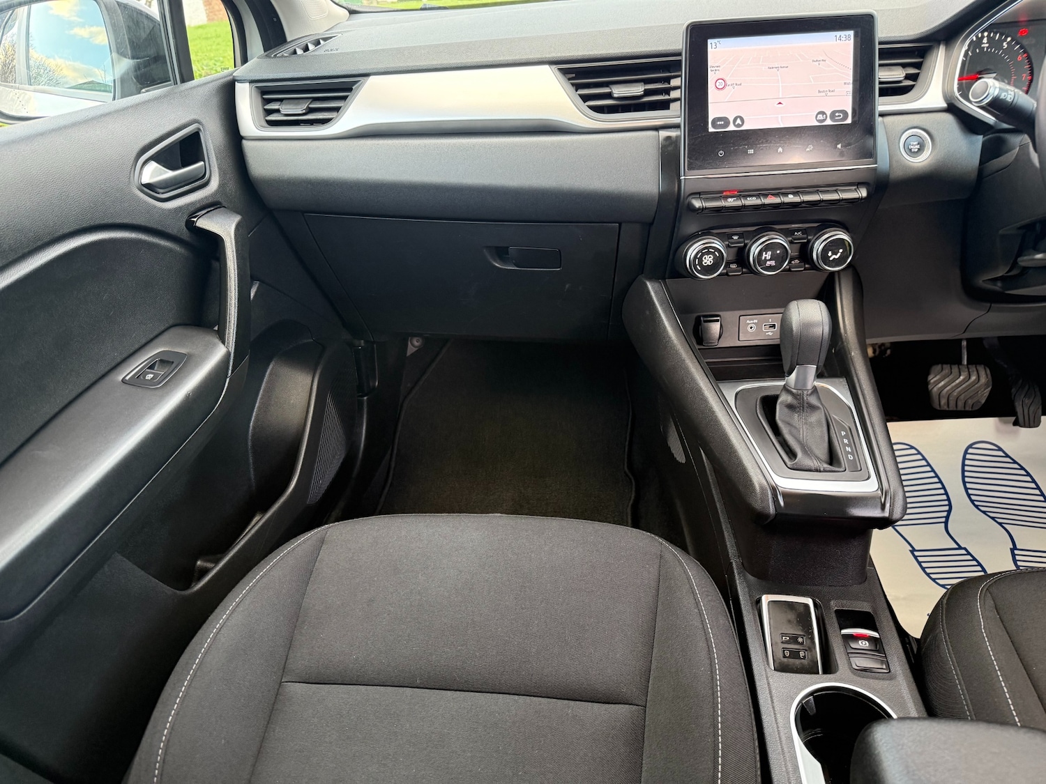 Used Renault Captur 2021 for sale - 76892596: Photo 16