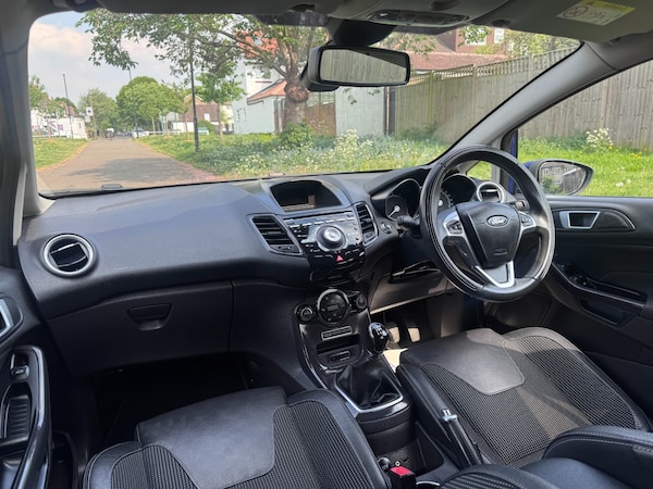 Used Ford Fiesta 2014 for sale - 75306041: Photo 11