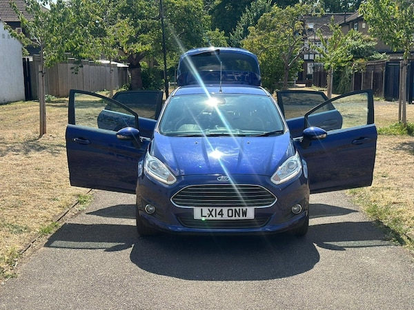 Used Ford Fiesta 2014 for sale - 75306041: Photo 18