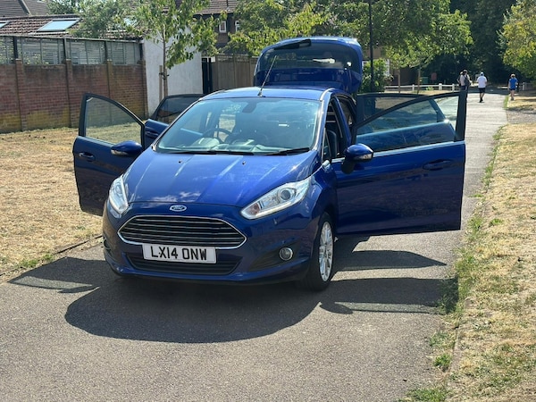 Used Ford Fiesta 2014 for sale - 75306041: Photo 20