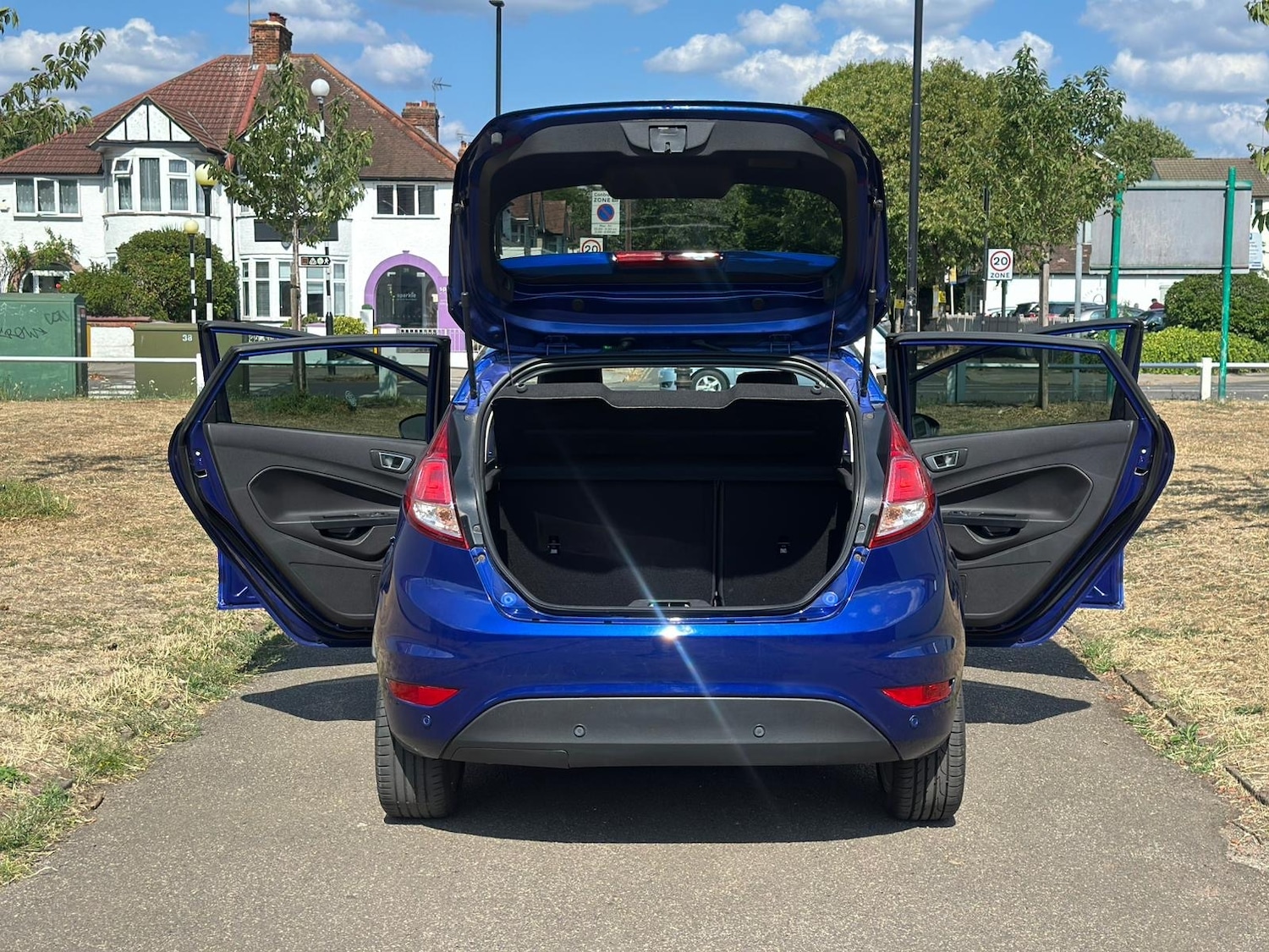 Vehicle 21