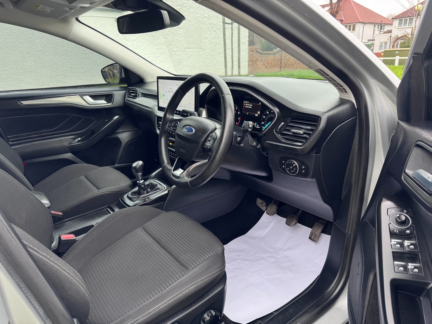 Used Ford Focus 2023 for sale - 77622104: Photo 16