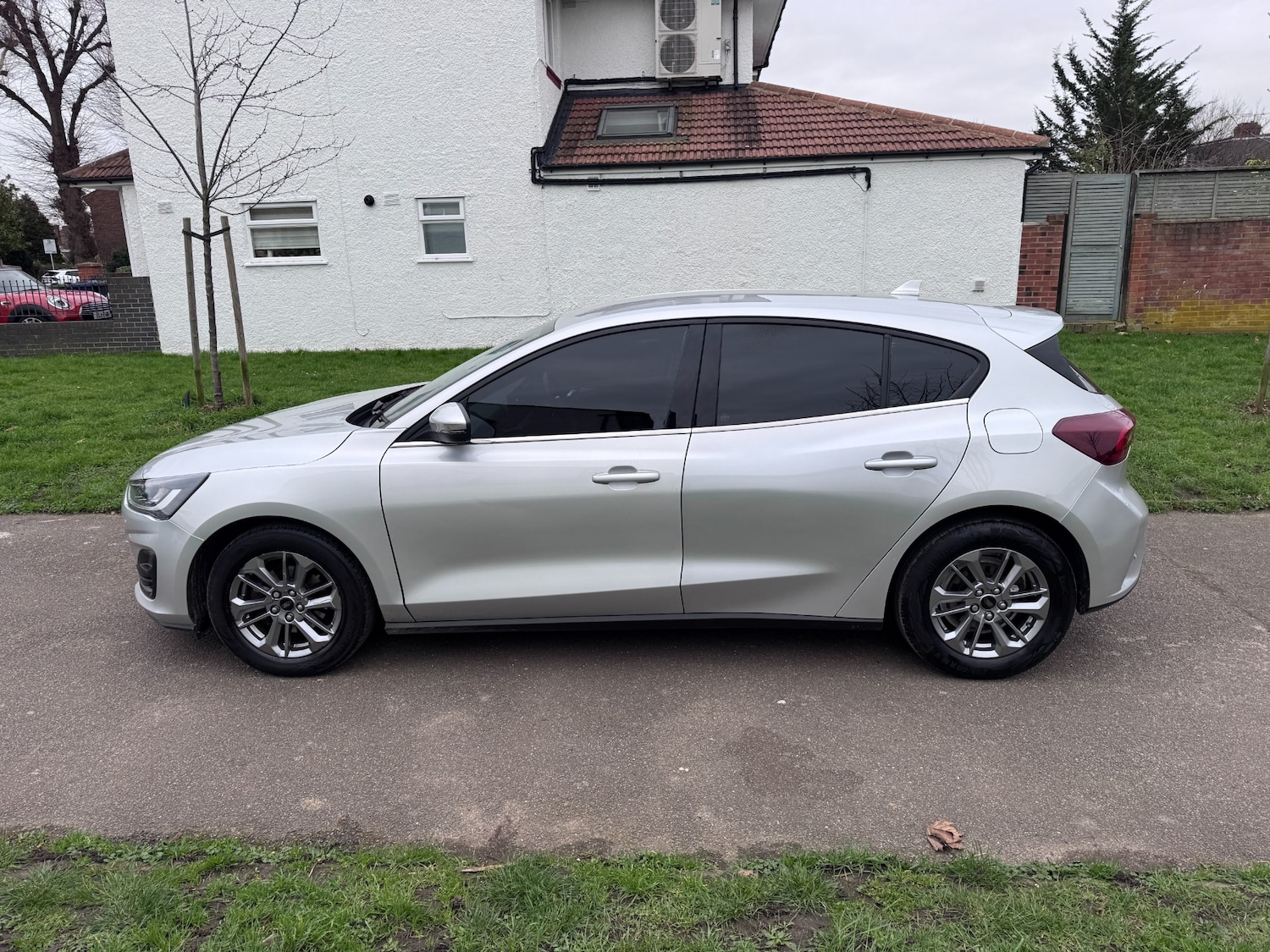 Used Ford Focus 2023 for sale - 77622104: Photo 7