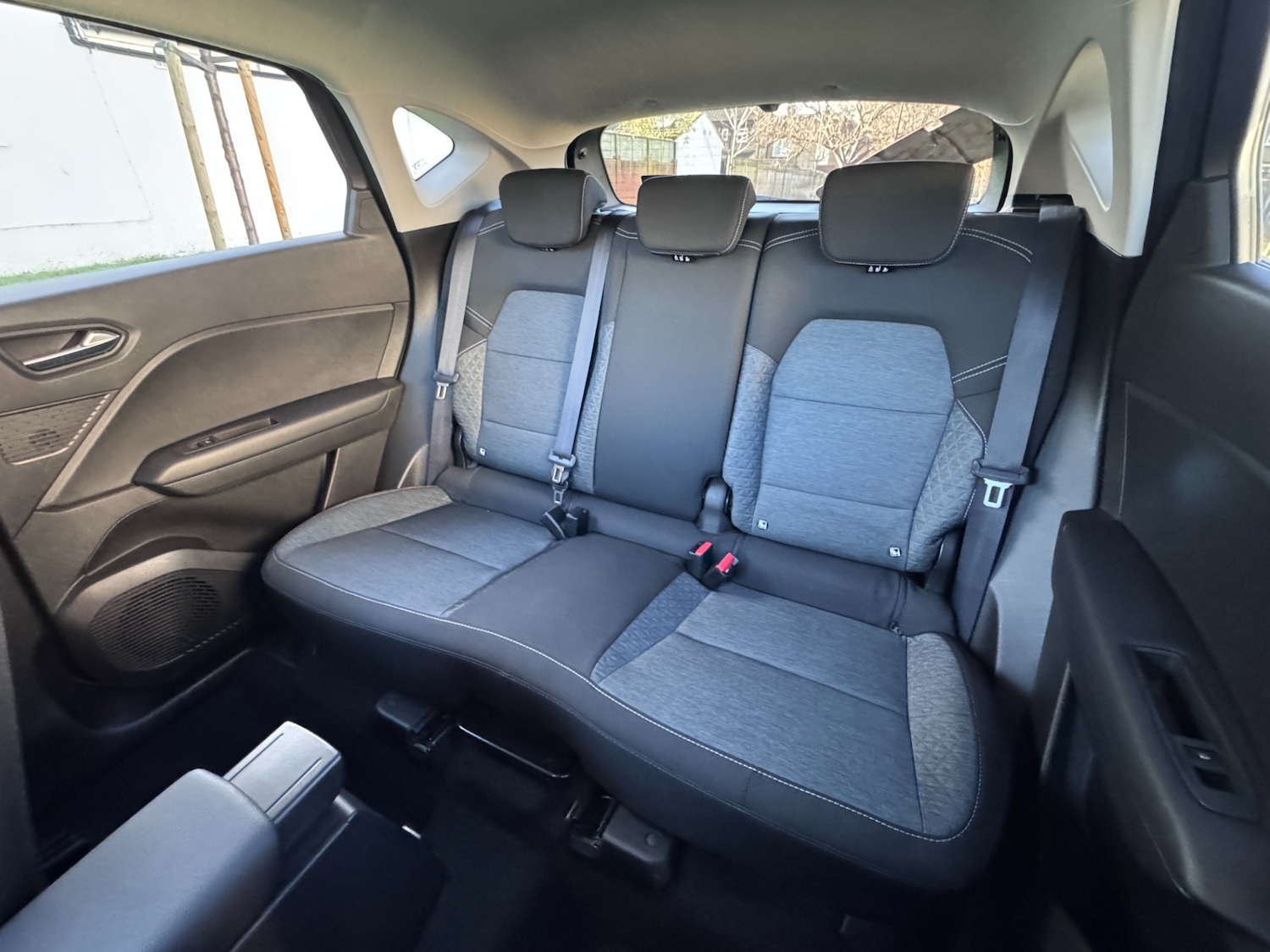 Used Renault Captur 2022 for sale - 77025217: Photo 19