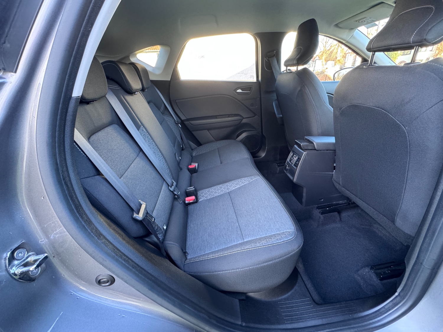 Used Renault Captur 2022 for sale - 77025217: Photo 40