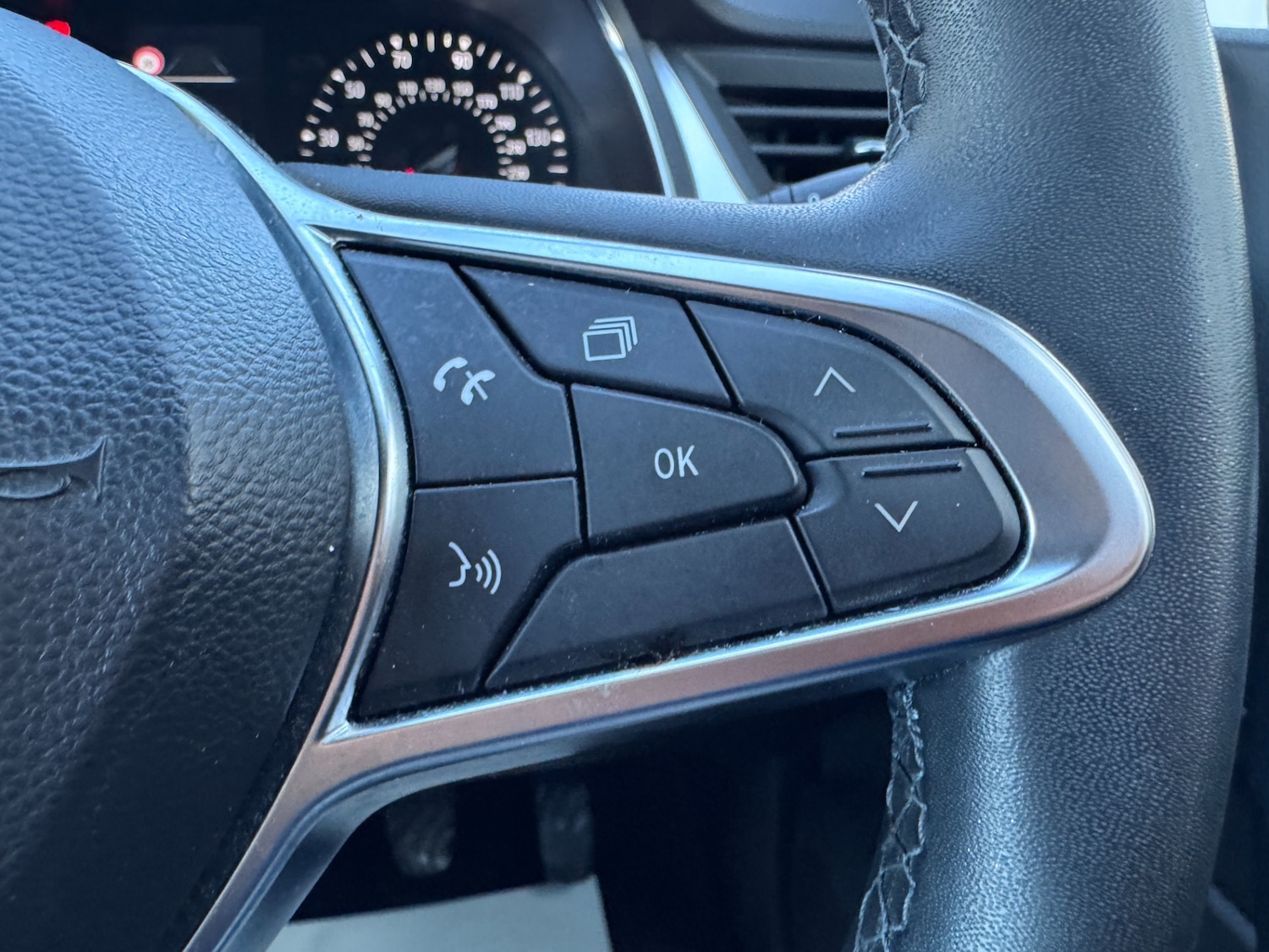 Used Renault Captur 2022 for sale - 77025217: Photo 43