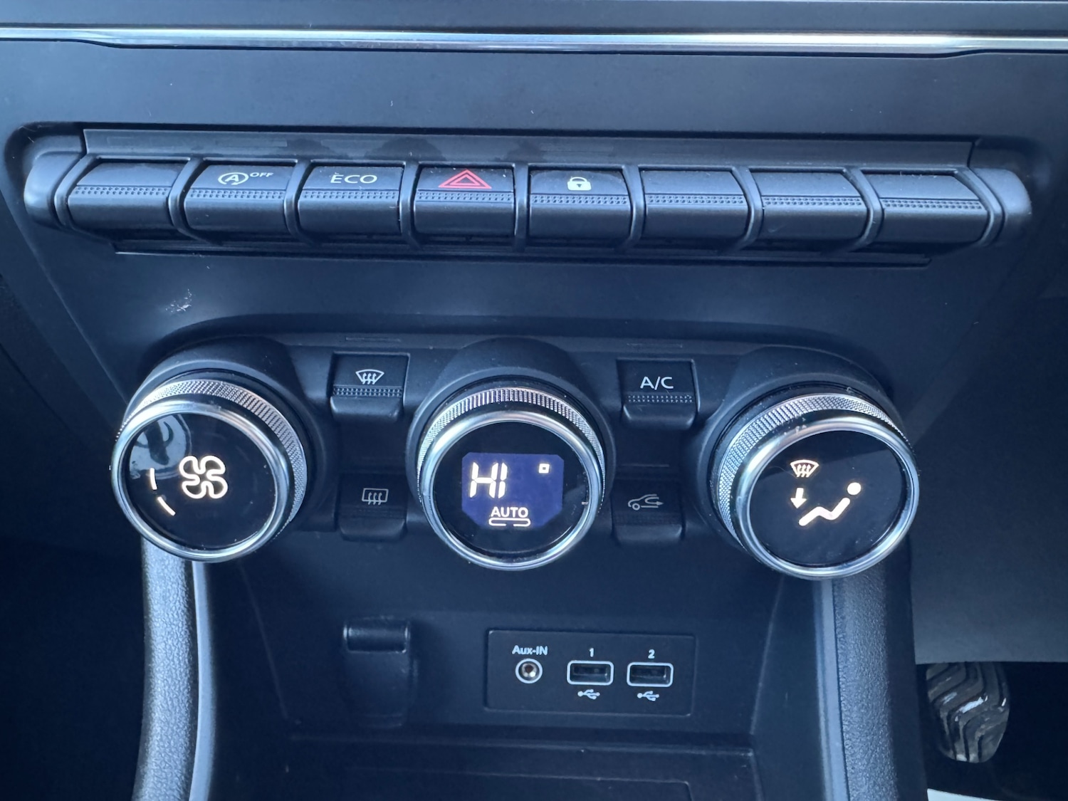 Used Renault Captur 2022 for sale - 77025217: Photo 46