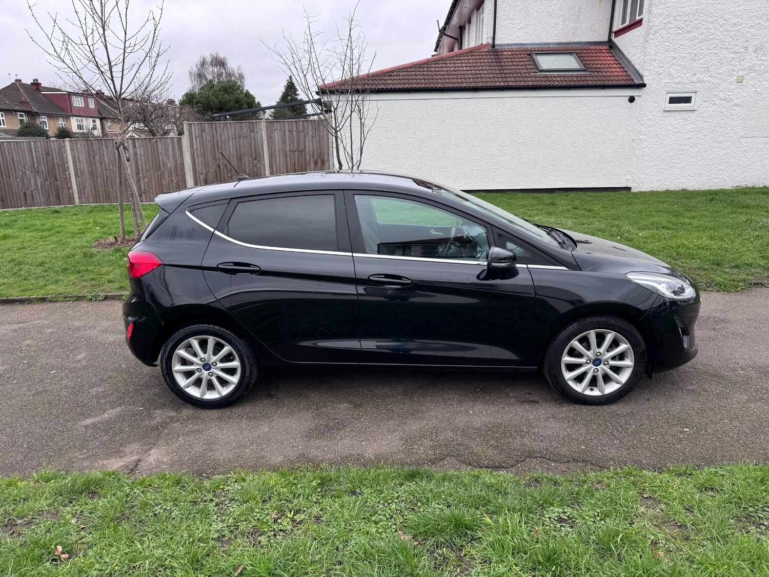 Used Ford Fiesta 2017 for sale - 77732597: Photo 6