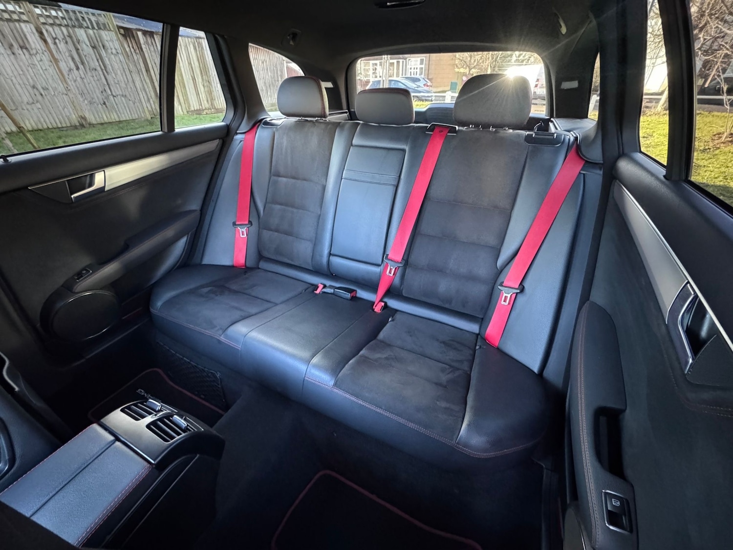 Used Mercedes-Benz C Class 2012 for sale - 77298701: Photo 20